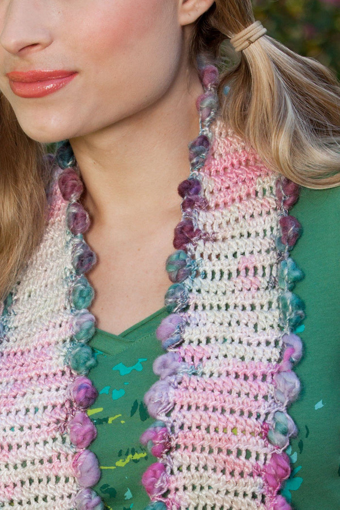 Climbing Rose Cowl Pattern Universal Yarn
