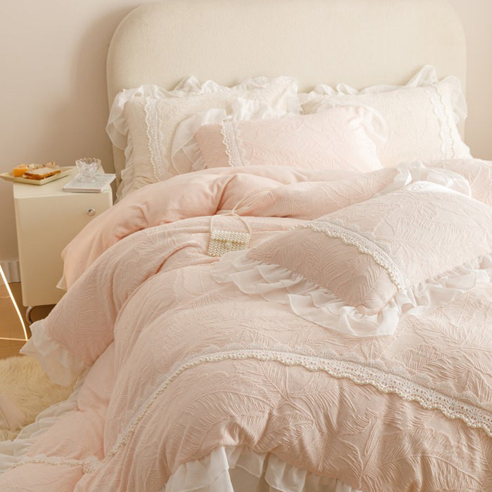French Lace Trimmed Carved Fleece Thickness Bedding Set