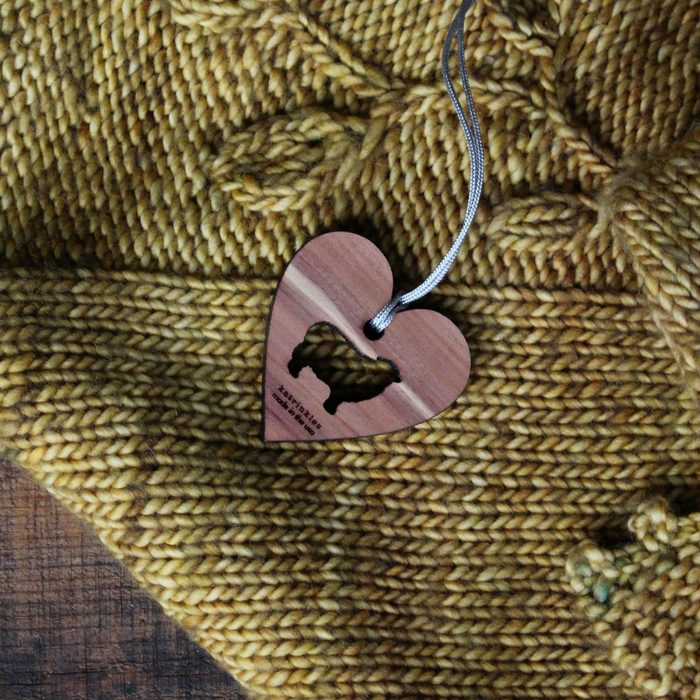 Katrinkles - Cedar Heart Charms