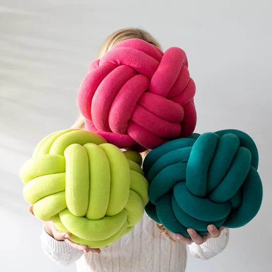 Knot Pillow