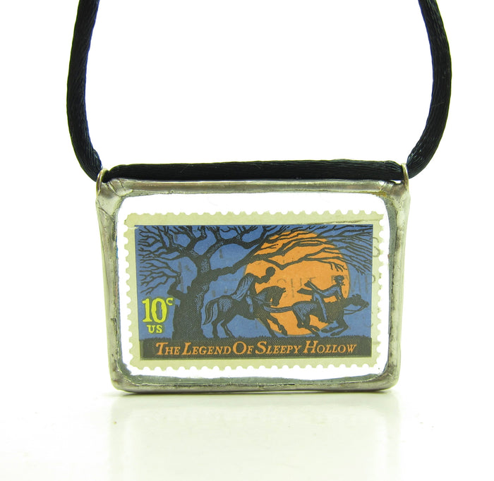 This Legend of Sleepy Hollow makes the perfect necklace for Halloween.