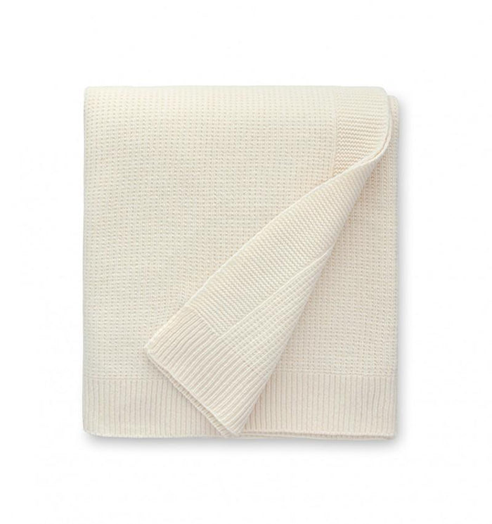 Pettra Throw - Elegant Linen