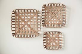 Small Tobacco Basket
